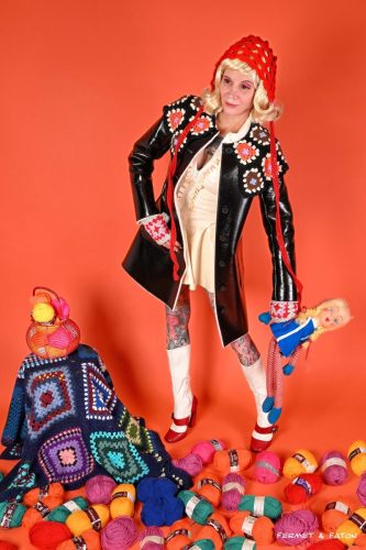La crocheteuse des temps modernes