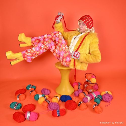 La crocheteuse des temps modernes