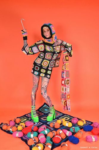 La crocheteuse des temps modernes