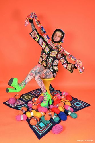 La crocheteuse des temps modernes