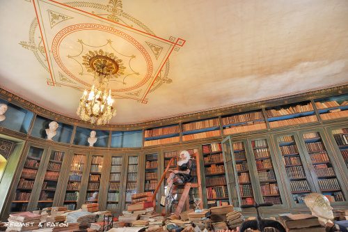 Non essentiel: 20000 lieux entre les murs